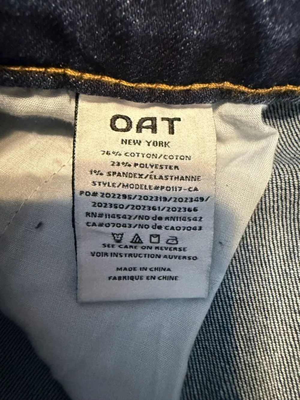 OAT New York High Rise Wide Leg Blue Jeans Size 8/29 Raw Hem Classic Modern
